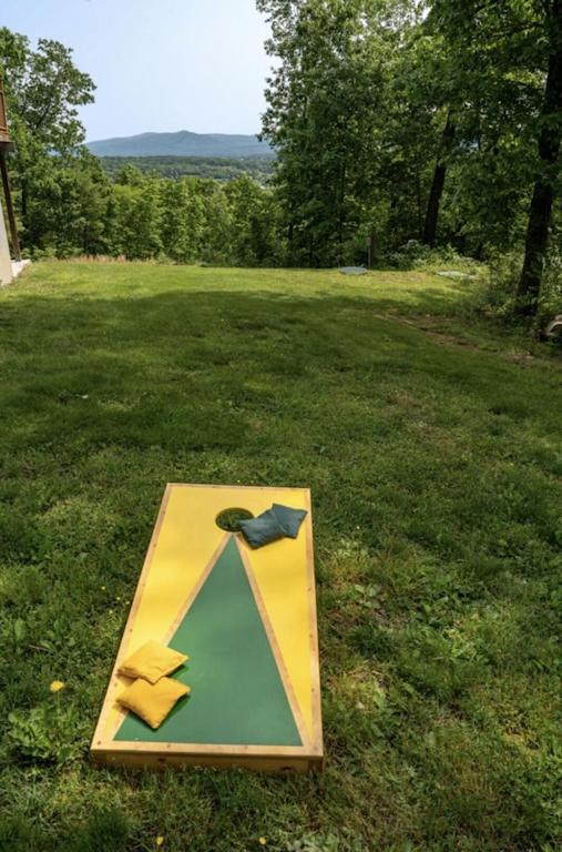 Mockingbird Mountain Spa And Retreat Luray Exterior foto